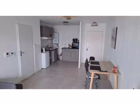 location appartement 2 pièces 44 m² à bruges (33520)