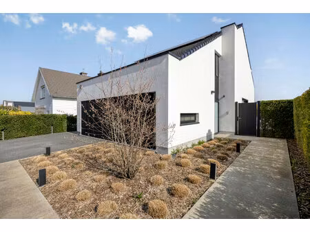 huis te koop in dilbeek met 3 slaapkamers