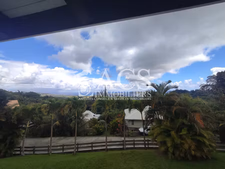 belle maison t4 meublée + studio