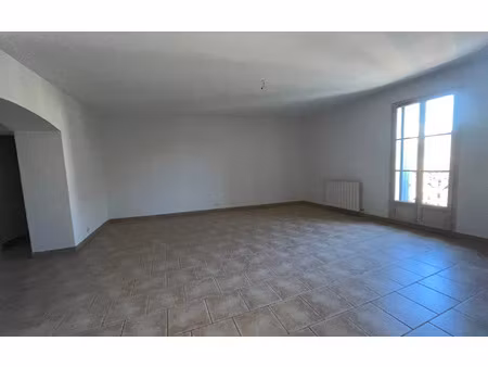 location appartement  m² t-2 à lunel  658 €