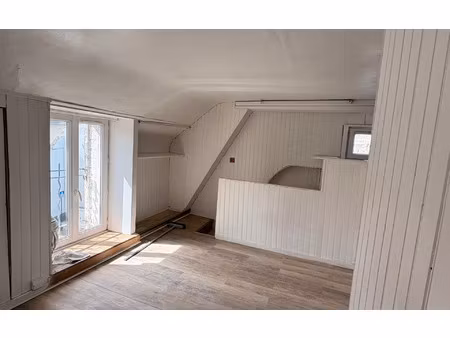 location appartement  m² t-2 à palaiseau  670 €