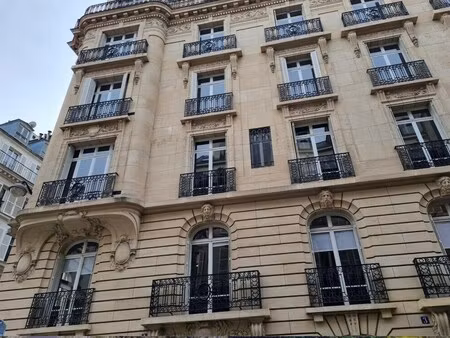 location bureaux 320 m²