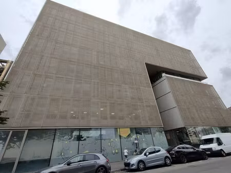 location bureaux 271 m²