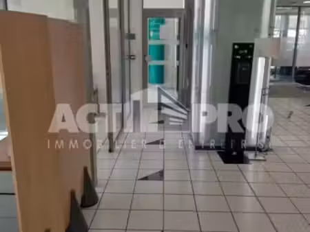 vente bureau 542m2 perpignan 66000 - 848000 € - surface privée