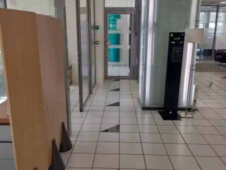 vente local commercial 542m2 perpignan 66000 - 848000 € - surface privée