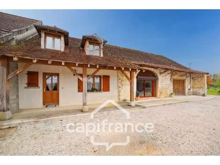 vente maison 5 pièces 170 m² beaufort-orbagna (39190)