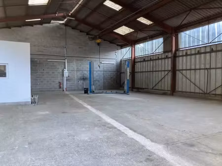 vente local commercial 230m2 le boulou 66160 - 381600 € - surface privée