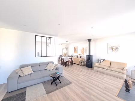 maison rénovée 4 chambres non mitoyenne