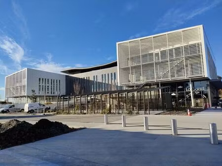 vente bureaux 250 m² à 308 m²