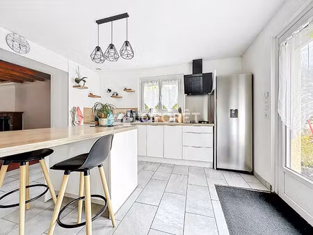 maison 3 ch 139m2 + dépendance doue en anjou