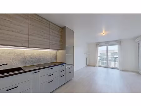location appartement 2 pièces 44 m² à chatenay-malabry (92290)  1 200 €