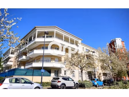 appartement élancourt 63.43 m² t-3 à vendre  241 500 €