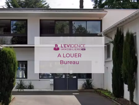 location bureau 78 m² à la baule-escoublac (44500)