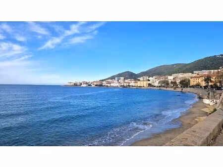 fond de commerce hyper centre d'ajaccio