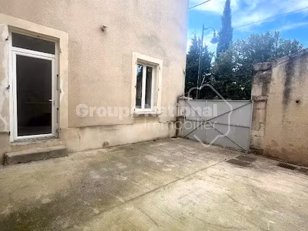 location maison 4 pièces 75 m² à barbentane (13570)  845 €