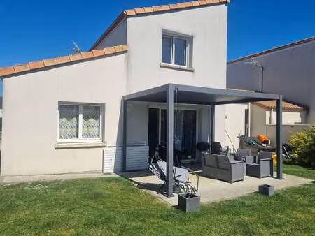 vente maison à valanjou (49670) : à vendre / 99m² valanjou