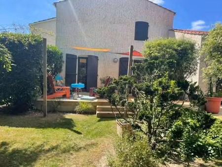 vente maison à nesmy (85310) : à vendre / 164m² nesmy
