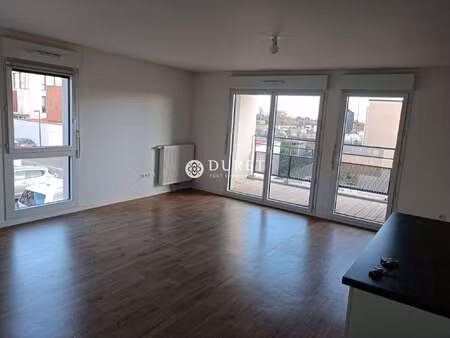 location appartement 3 pièces à clisson (44190) : à louer 3 pièces / 69m² clisson