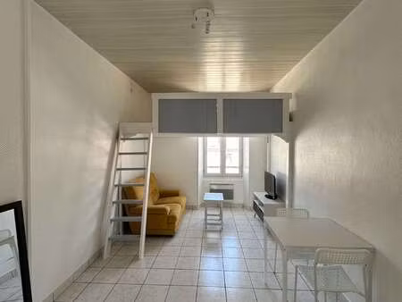 location appartement t1 meublé à la roche-sur-yon (85000) : à louer t1 meublé / 20m² la ro