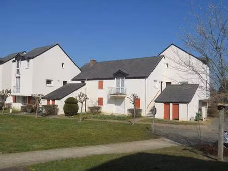 location appartement 4 pièces à saint-vincent-du-lorouër (72150) : à louer 4 pièces / 89m²