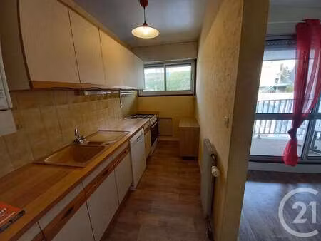 location appartement 2 pièces à granville (50400) : à louer 2 pièces / 51m² granville