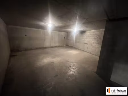 proximité place wilson