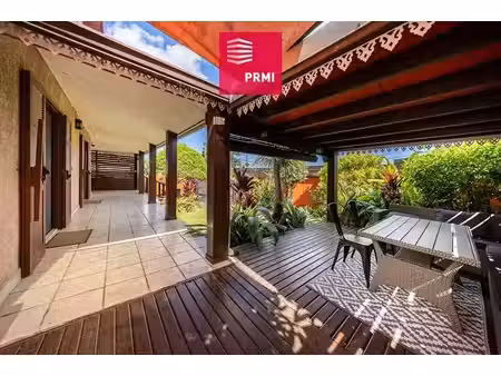 vente maison 4 pièces 120 m² à saint gilles les hauts (97435)  445 000 €
