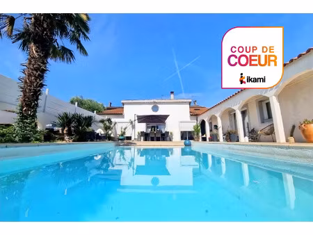 maison familiale avec piscine 200 m2 surface au sol sud