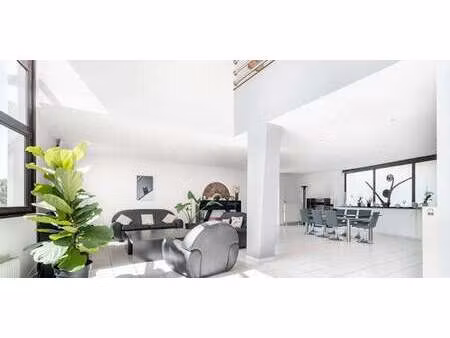 maison avec terrasse le raincy (93)