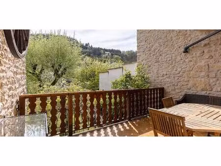 maison avec jardin et terrasse ornans (25)