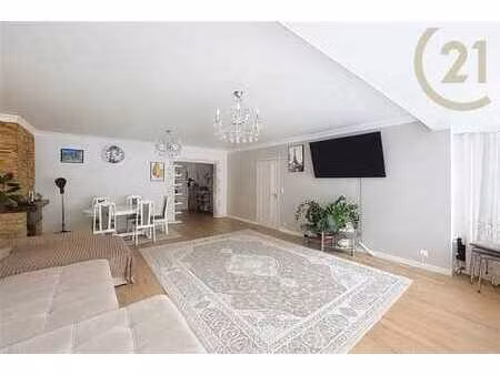 appartement prêt à emménager avec terrasse.