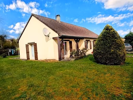 pavillon de plain-pied de 83 73 m² sur un terrain de 705 m² + garage