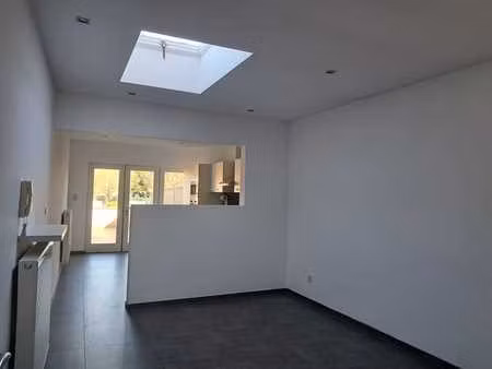 maison 3 ch. à louer à lokeren  148m²