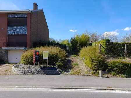 bouwgrond 5a 82ca geschikt voor gesloten bebouwing