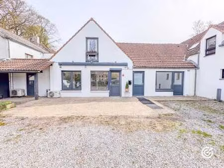 chaumont centre - bureaux de +- 100 m² avec parkings