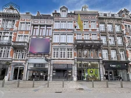 adresse stratégique au cœur de namur