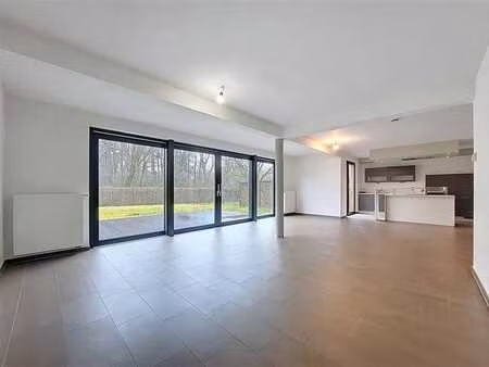 splendide maison à louer à villers tortru