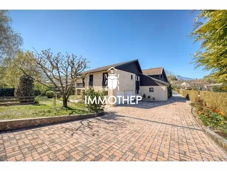 maison de luxe à vendre à brié-et-angonnes