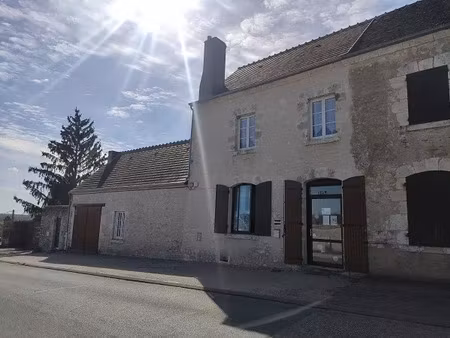 location commerce 3 pièces 70 m² à baule (45130)