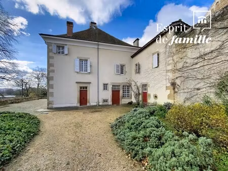 maison de luxe à vendre à charmes-sur-l'herbasse