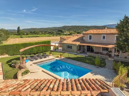 villa de luxe à vendre à villelaure