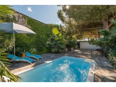 maison de luxe à vendre dans le quartier périphérie ouest et sud