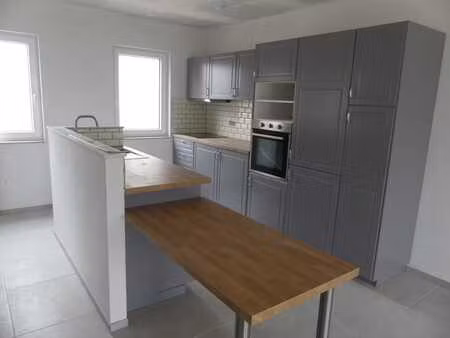 appartement 1ch  epc a++  à louer à ciney