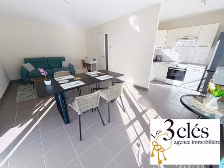 t2 dans résidence récente avec terrasse cave et place de par