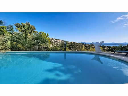 villa vue mer frejus saint-aygulf - position dominante au calme