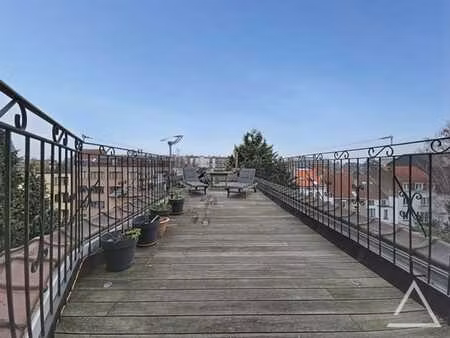 magnifique appartement de 3 chambres avec extérieurs