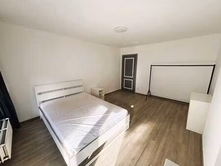 chambre en colocation à châtelet