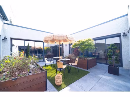 vente maison 6 pièces 320 m² à dompierre-sur-veyle (01240)  795 000 €