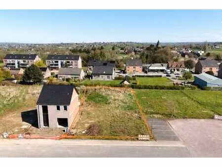 magnifique parcelle de terrain d’environ 550 m² à barchon