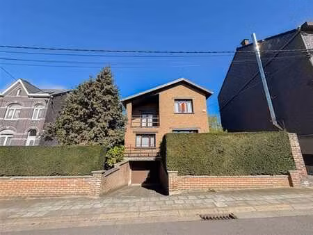 maison 4 façades idéalement située